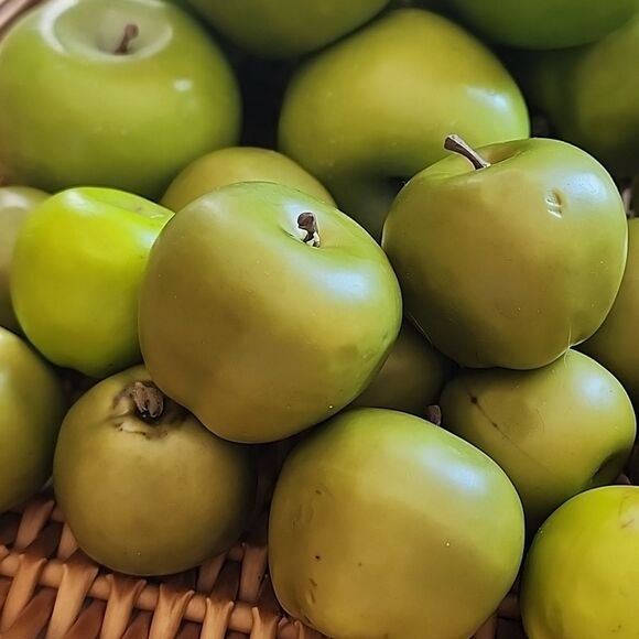 Realistic Green Apple Basket~Vase Filler - Picture 7 of 9
